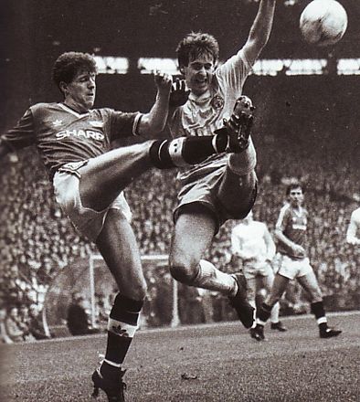 man utd away 1986 to 87 action 2 man utd away 1986 to 87 action 2